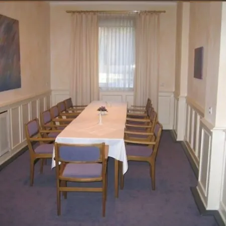 Gildenhof An Den Westfalenhallen دورتموند