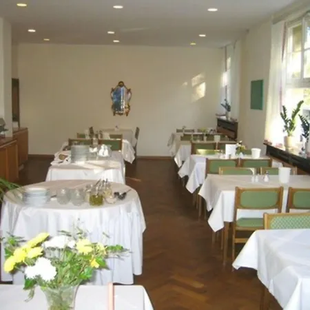 Gildenhof An Den Westfalenhallen فندق دورتموند