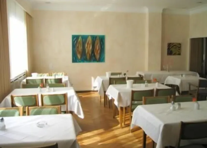 Ξενοδοχείο Gildenhof An Den Westfalenhallen 3*